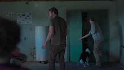 - Come on. Duke, come here.
- Sure you got this? - Teacup
