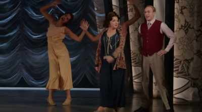 Come on, Eddie, help me!
What do happy people do? - Funny Girl