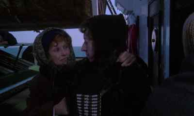 Come on, Emma, come on. - S O S  Titanic