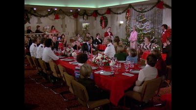 Come on, everybody. - The Love Boat