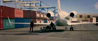 Come on, fellas. I hate to rush you,
but I got a plane to catch. - The Losers