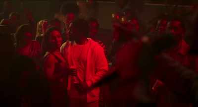 Come on!
Get crunk, come on! Hey! - Pretty Red Dress