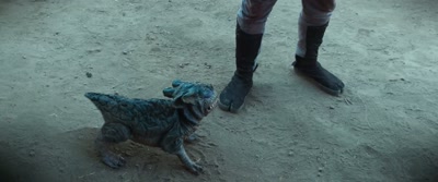 - Come on, Giree,
let's get off this planet, - Alien Planet