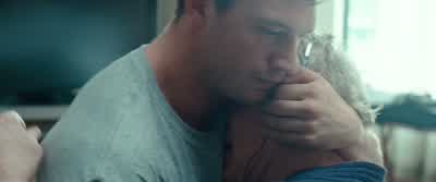 - Come on, give me the Walkman. - Warrior