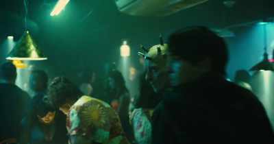 -Come on. Go.
- He... - The Suicide Squad