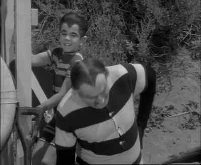 Come on, Grandpa. - The Munsters