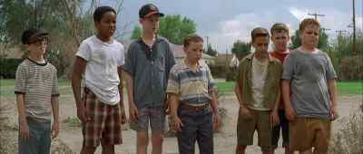 Come on, guys.
Help me! - The Sandlot