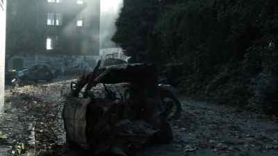 Come on, guys.
Just a little bit further. - Falling Skies