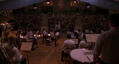 Come on, guys.
Let's hear it for Petey! - American Pie 2