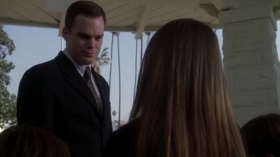 COME ON, GUYS. - Six Feet Under