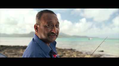 Come on, this holiday
must have cost Prishen a packet. - Kandasamys: The Baby