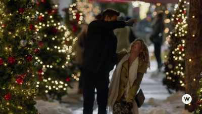 Come on, I can see it-- - An Unexpected Christmas