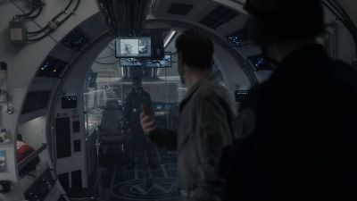 - Come on.
I need to get some maps. - Snowpiercer
