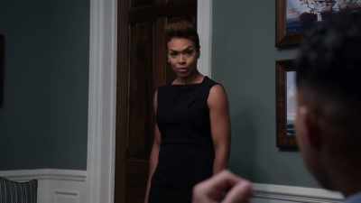 Come on. I'll fill you in
as we head to the Oval. - Tyler Perry's The Oval