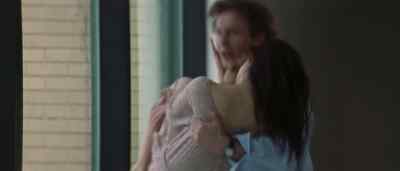 COME ON.
I'M TAKING YOU OUT OF HERE. - Nell