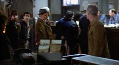 Come on in. Come on. Let's go. - Fort Apache, the Bronx