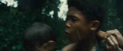 Come on! In here. - Pelé: Birth of a Legend