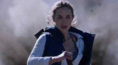 Come on! In the truck! - Tremors: A Cold Day in Hell