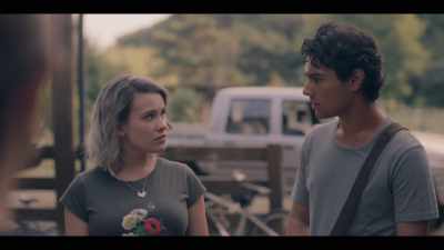 - Come on, Issie.
You'll do it, right? - Mystic