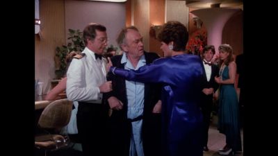 Come on.
It's all right. - The Love Boat