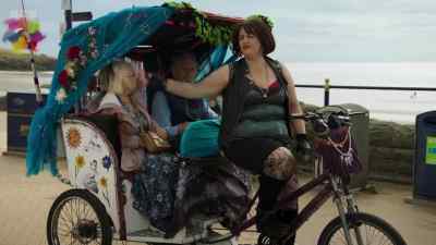  Come on, I've got to
give you something.  - Gavin & Stacey: The Finale
