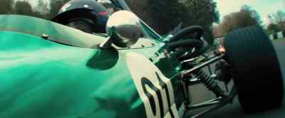 - Come on, James!
- James! Come on, James! - Rush