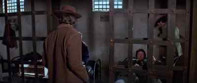 Come on, Joe.
They're waitin' on ya. - Joe Kidd