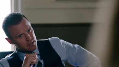- Come on Kate, when Tom disappeared, - The Drowning