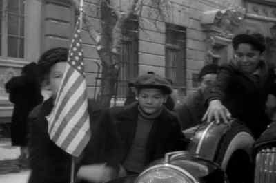 Come on, kids,
beat it. - Mission to Moscow