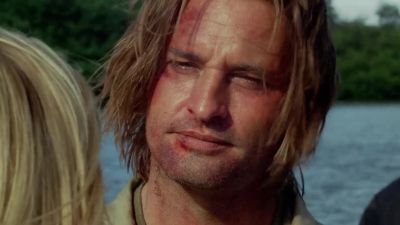 Come on, LaFleur. Get in. - Lost