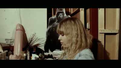 Come on, let me introduce you
to the gang. - Mask of the Devil