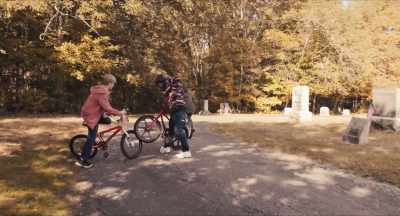 - Come on, let's go!
- Come on, Billy. Go! - Spirit of Friendship
