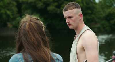 Come on, let's go to de graveyard. - The Young Offenders