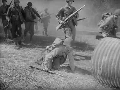 Come on let's go.
Head's down. - At War with the Army