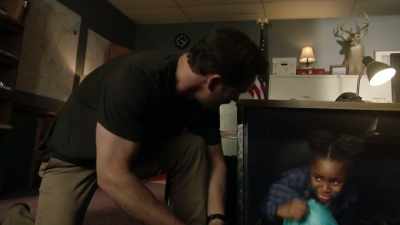 Come on, let's go.
Let's go. Come on. - The Passage