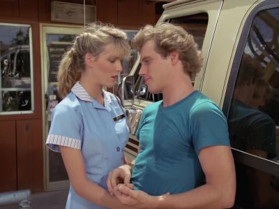 Come on,
let's go to my place. - Dallas
