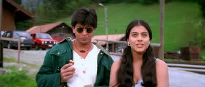 Come on, let's take a look inside. - Dilwale Dulhania Le Jayenge