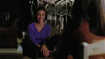 Come on, Maggie.
We need your hand - Charmed
