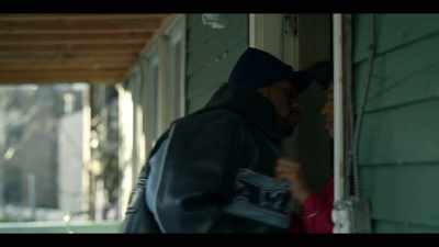Come on.
My mom's gonna be home soon! - Wu-Tang: An American Saga