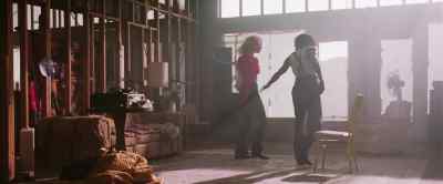 Come on now, follow me.
I know you can. - Showgirls