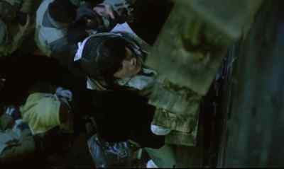 Come on, now. - S O S  Titanic