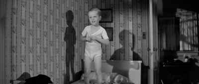 Come on, now. - Man of a Thousand Faces