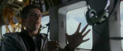Come on. Oh, come on. - Flight Risk