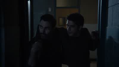 Okay, sit down. - Teen Wolf