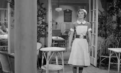 Come on, open up! - Carry On Nurse