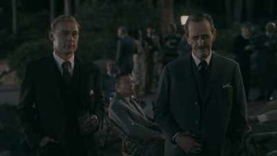 -Come on over, Barbara.
-[crowd cheering and applauding] - Tokyo Trial