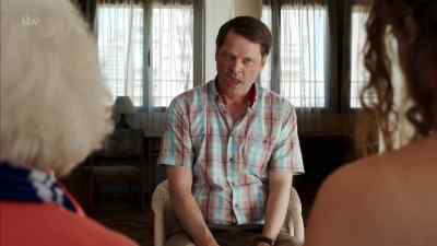 Come on Pauline. - Benidorm