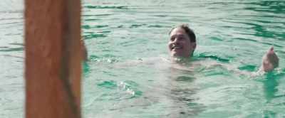 Come on. Please get in. - The Requin
