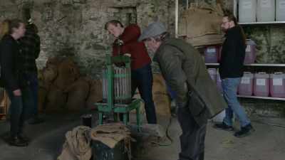Come on, put some muscle
into it, you! - The Reluctant Royal