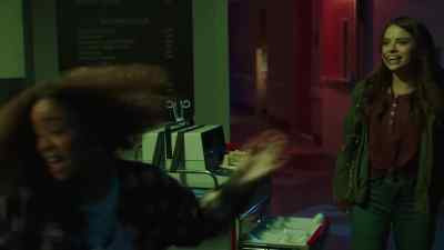 - Come on! - Creepshow